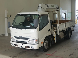 HINO DUTRO 2015