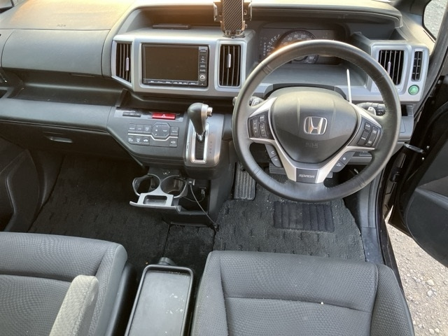 HONDA STEP WAGON 2012