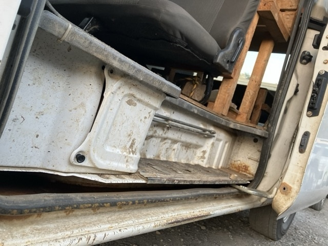 NISSAN CARAVAN VAN 2012