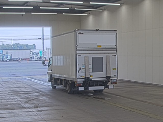 MITSUBISHI CANTER 2013