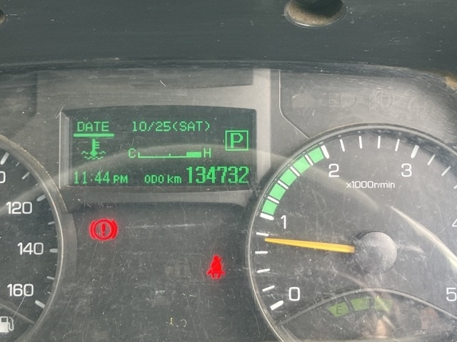 MITSUBISHI CANTER 2015