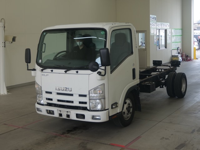 ISUZU ELF 2012