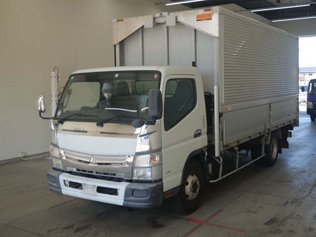 MITSUBISHI CANTER 2014