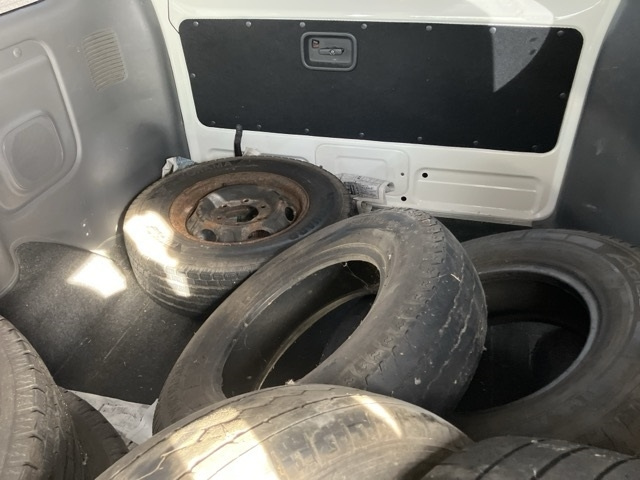 NISSAN CARAVAN VAN 2012