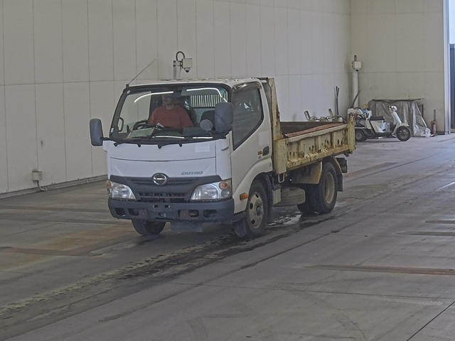 HINO DUTRO 2012