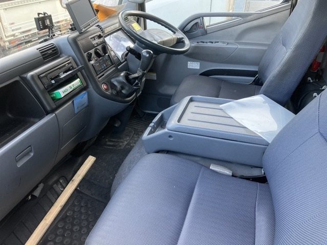 MITSUBISHI CANTER 2008