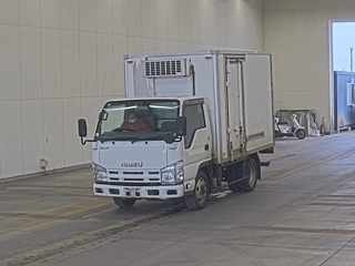 ISUZU ELF 2013