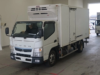 MITSUBISHI CANTER 2016