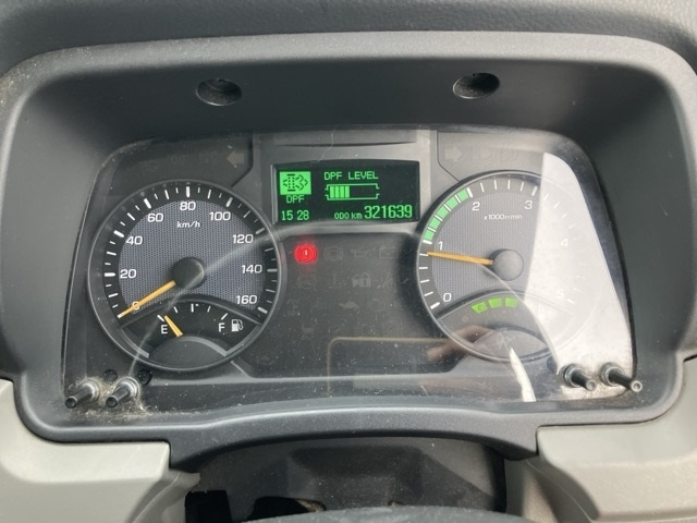 MITSUBISHI CANTER 2016