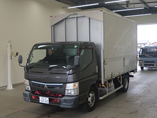 MITSUBISHI CANTER 2016