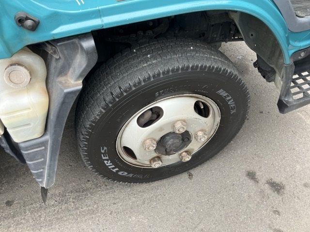 MITSUBISHI CANTER 2015