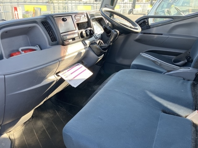 MITSUBISHI CANTER 2015