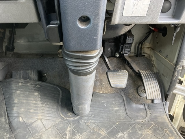 MITSUBISHI CANTER 2013