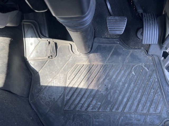 MITSUBISHI CANTER 2018