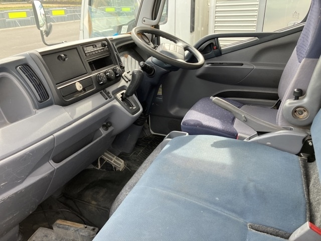 MITSUBISHI CANTER 2012