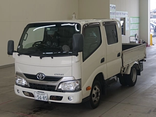 TOYOTA DYNA 2018