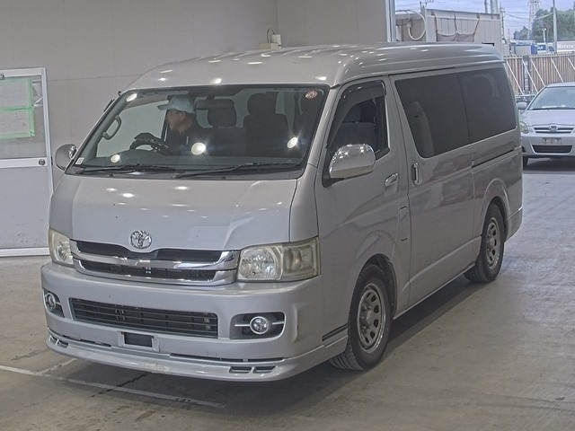 TOYOTA HIACE 2008