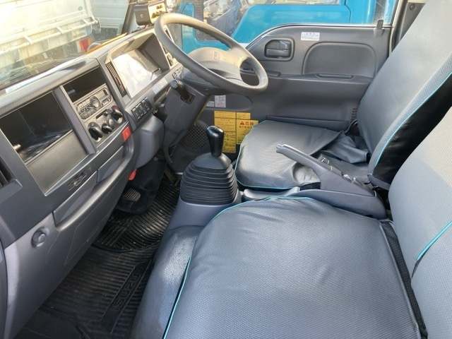 ISUZU ELF 2015