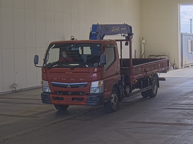 MITSUBISHI CANTER 2018