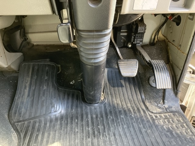 MITSUBISHI CANTER 2016