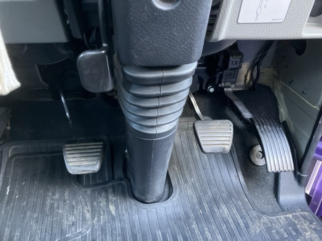 MITSUBISHI CANTER 2018