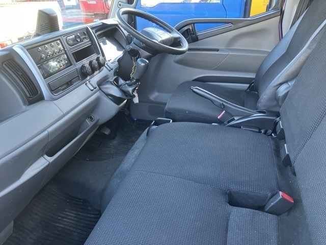 MITSUBISHI CANTER 2018