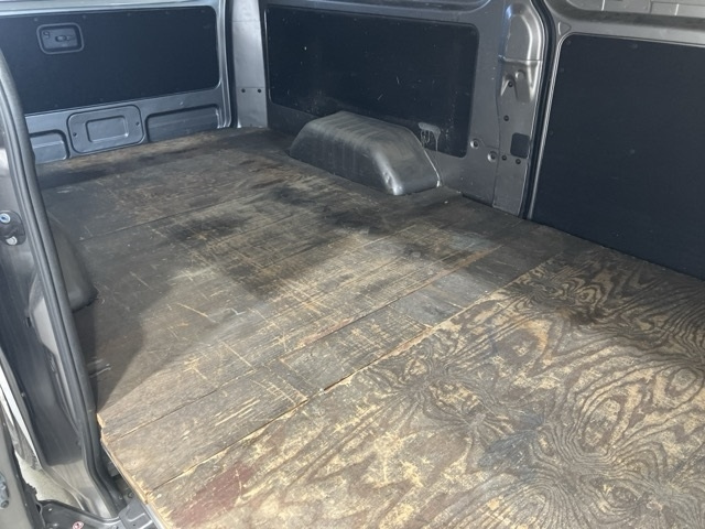 NISSAN CARAVAN VAN 2014