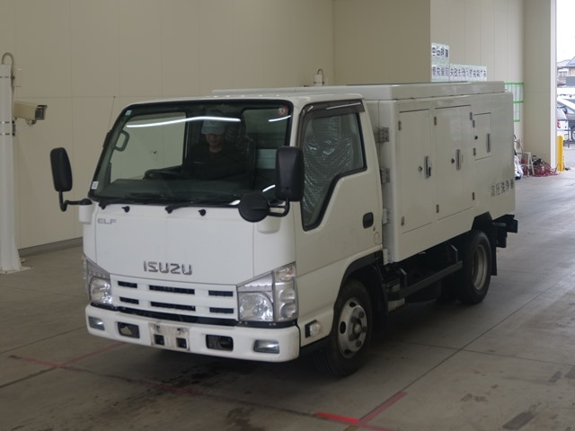 ISUZU ELF 2010