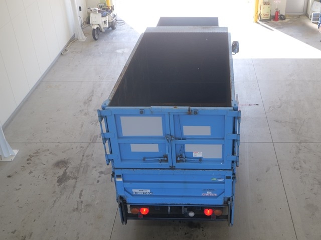 MITSUBISHI CANTER 2010