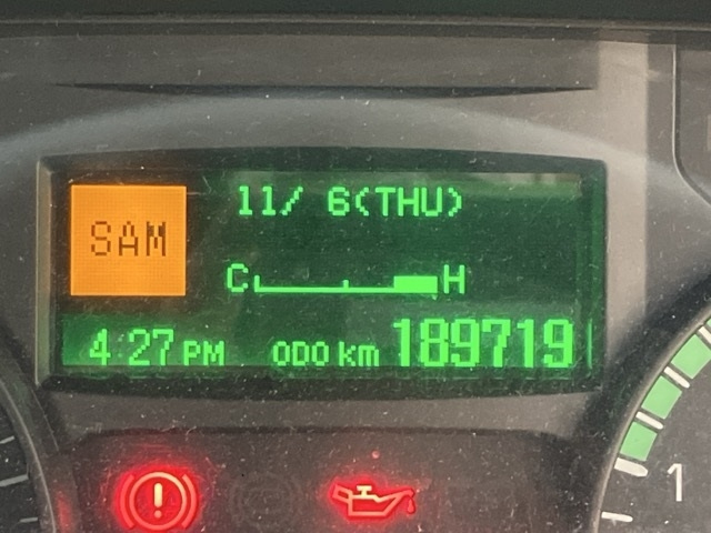 MITSUBISHI CANTER 2015