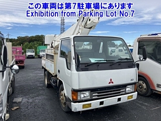 MITSUBISHI CANTER