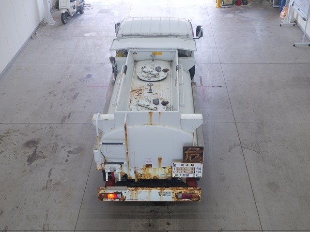 MITSUBISHI CANTER 2013