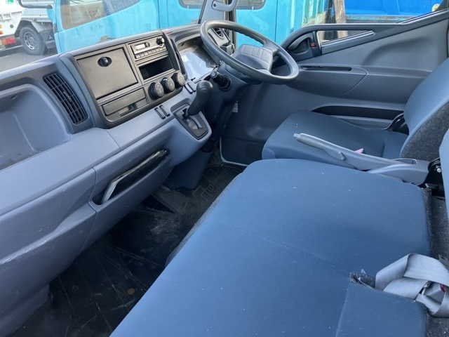 MITSUBISHI CANTER 2013