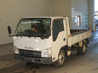 ISUZU ELF 2013