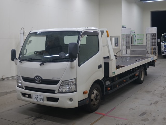 TOYOTA DYNA 2013