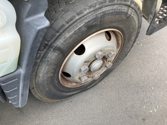 MITSUBISHI CANTER 2013