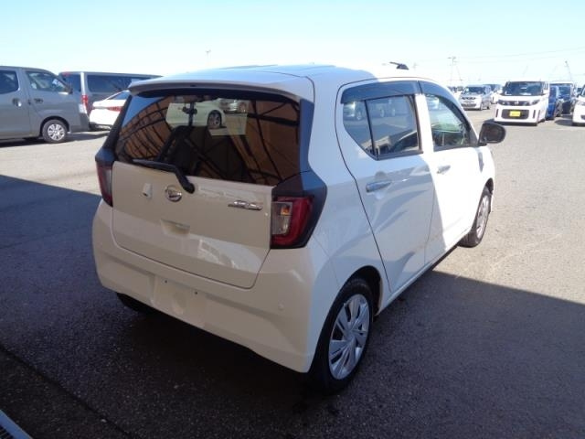 DAIHATSU MIRA E S 2022