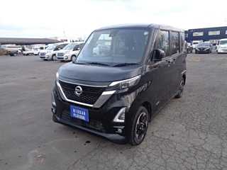 NISSAN ROOX 2022