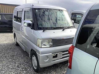 MITSUBISHI TOWNBOX 2001