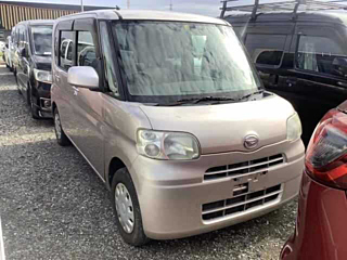 DAIHATSU TANTO 2008