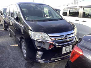 NISSAN SERENA 2013