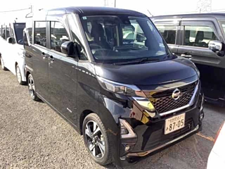 NISSAN ROOX 2021
