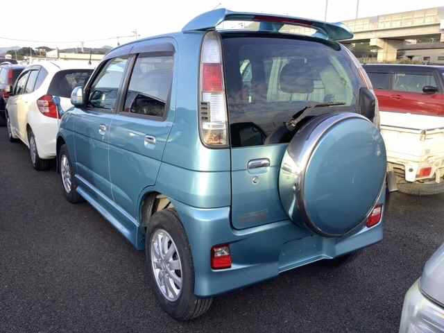 DAIHATSU TERIOS KID 2008