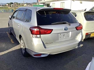 TOYOTA COROLLA FIELDER 2016