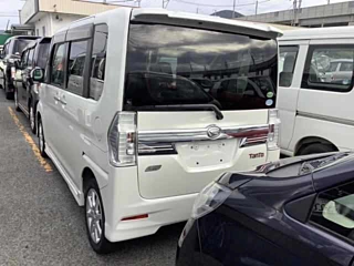 DAIHATSU TANTO 2013