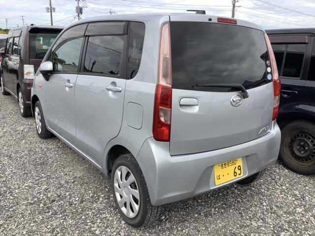 DAIHATSU MOVE 2011