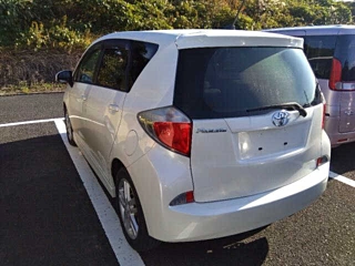 TOYOTA RACTIS 2010