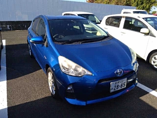 TOYOTA AQUA 2012