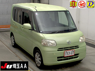 DAIHATSU TANTO 2011