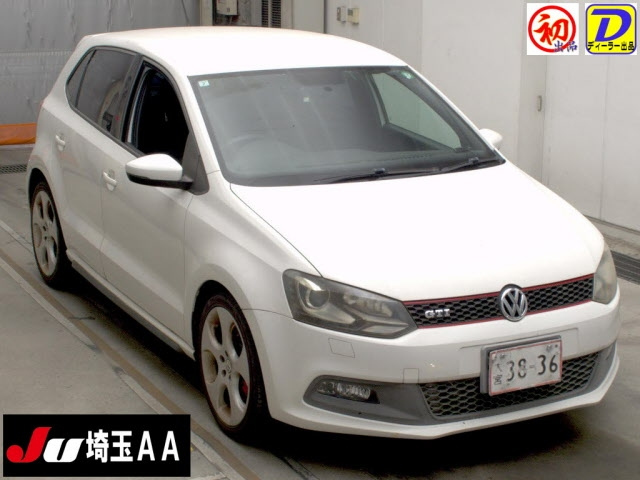 VOLKSWAGEN POLO 2011